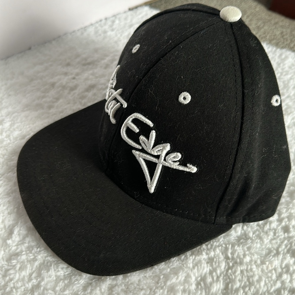 Coastal edge hat - Picture 3 of 3